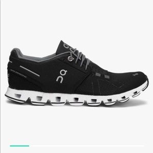 On Cloud Sneakers - black - size 10 - LIKE NEW